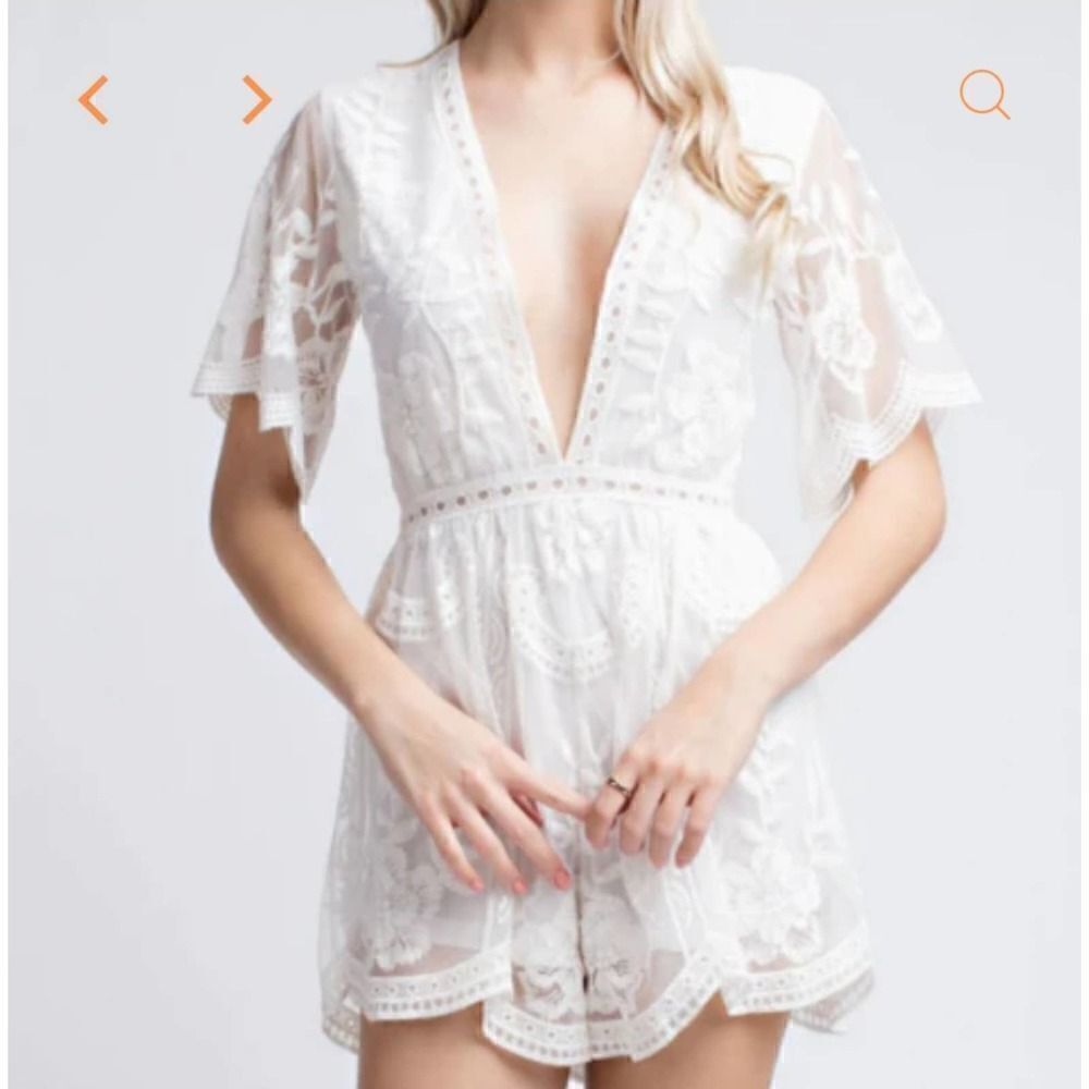 Dainty Hooligan white embroidered mesh lace romper sz M